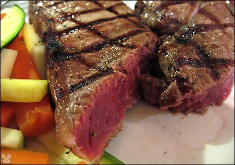Gain muscle Fast. 10 pounds in 30 days! Eat lots of protein like STEAK!